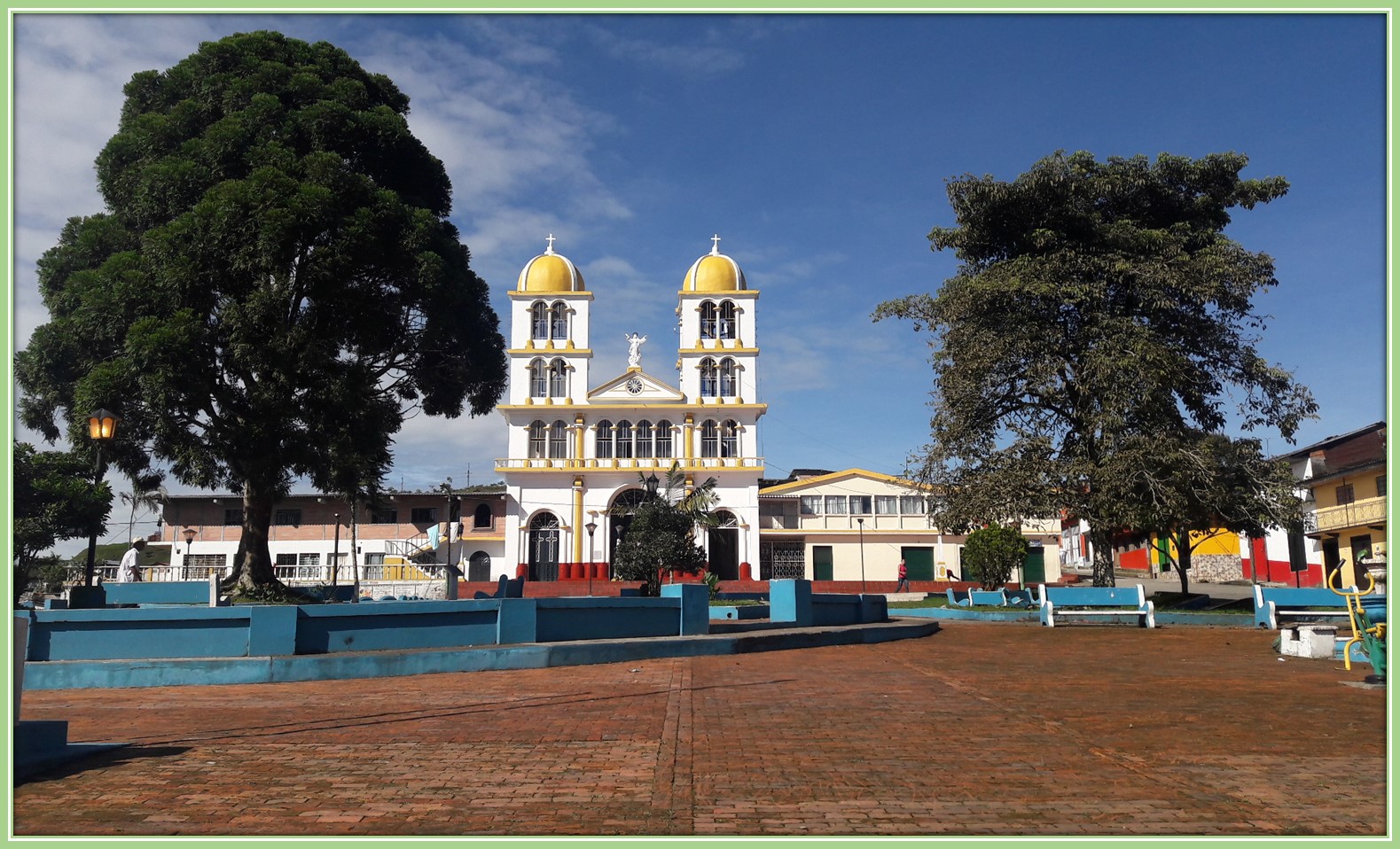 PARQUE PRINCIPAL