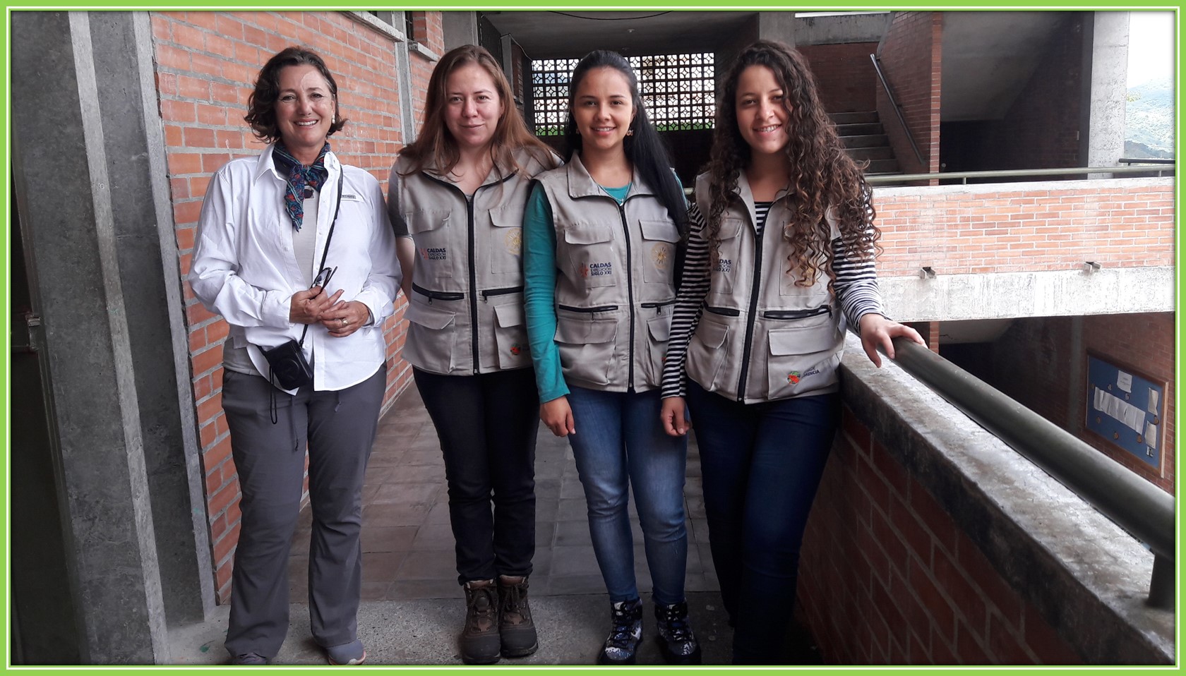 DE IZQUIERDA A DERECHA: OLGA LUCÍA HURTADO, VIVIANA GRISALES, ANGIE LORENA LOAIZA, STEFANY ARIAS